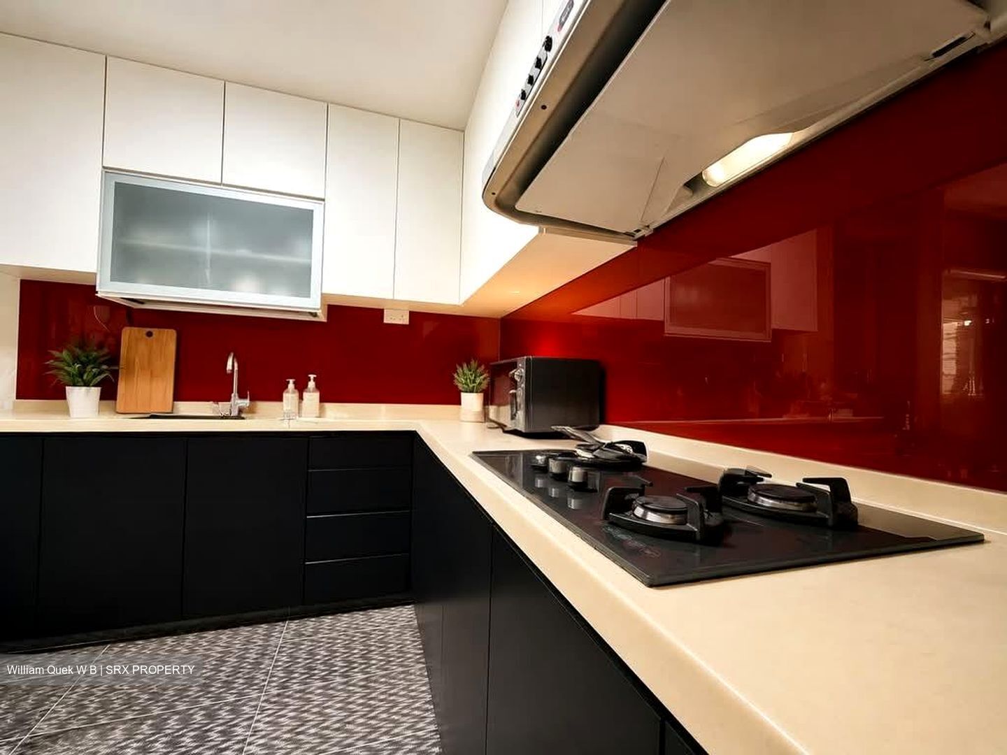 Blk 705 Hougang Avenue 2 (Hougang), HDB Executive #589171351